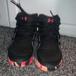 Under Armour Kids Black and Red Sneakers